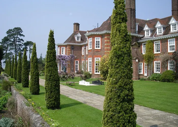 Top Day Use Hotels in Guildford