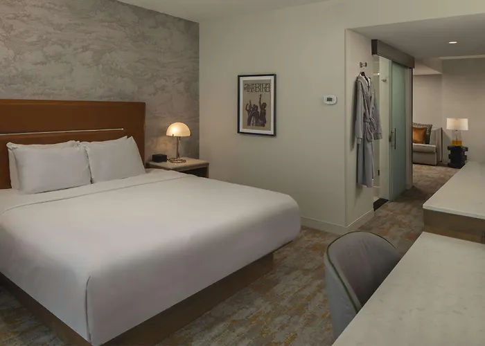 Top Hotels in Vibrant Midtown Atlanta