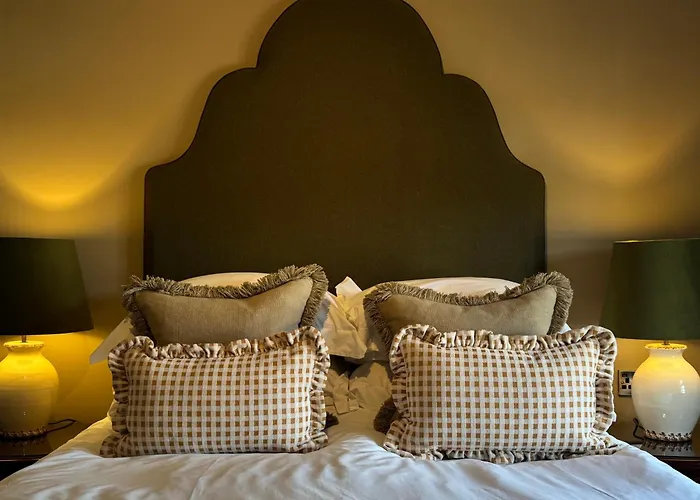 Premier 5-Star Hotels in Arundel, United Kingdom