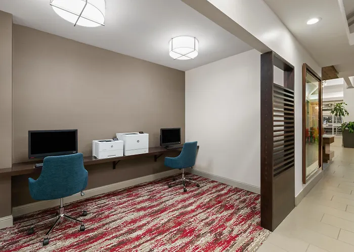 Top Portland Airport Hotels