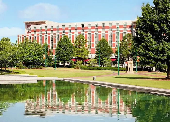 Top Hotels Close to CNN Center Atlanta