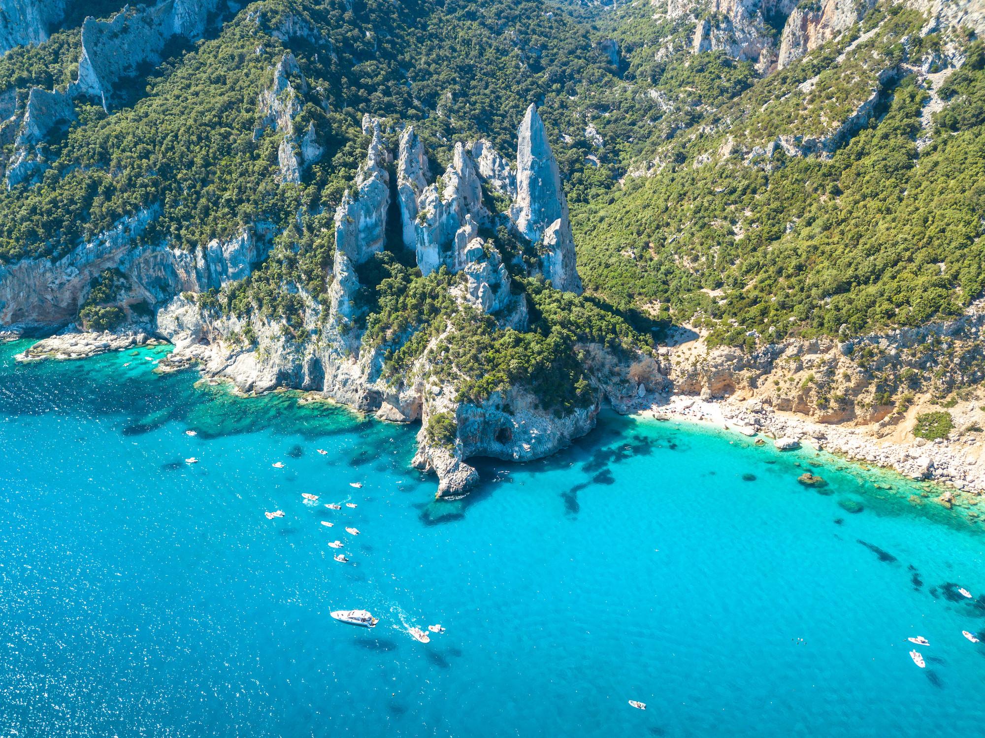 Cala Goloritzè, in Sardegna, si può raggiungere soltanto via mare o a piedi ©Marco Mul